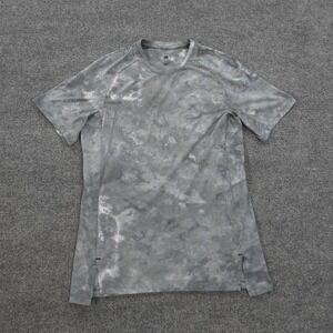 lululemon athletica Gray Short Sleeve Tee